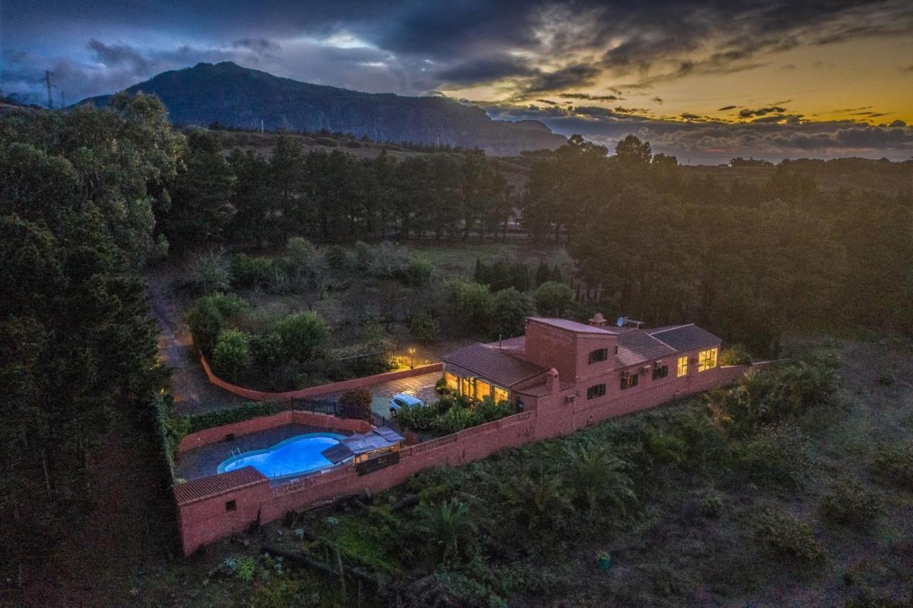 Villa Rural El Poleo D&R Con Piscina Climatizada Privada Y Solarium Pico de Viento Ngoại thất bức ảnh